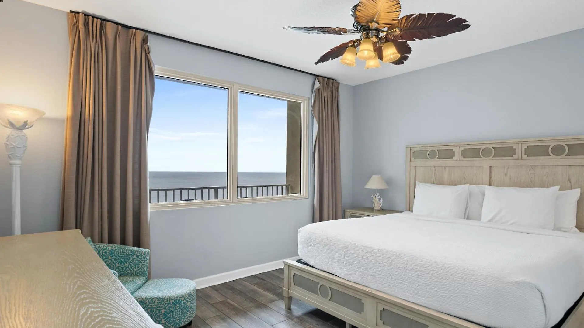 Apartment Shores Of Panama By Panhandle Getaways Panama City Beach United States