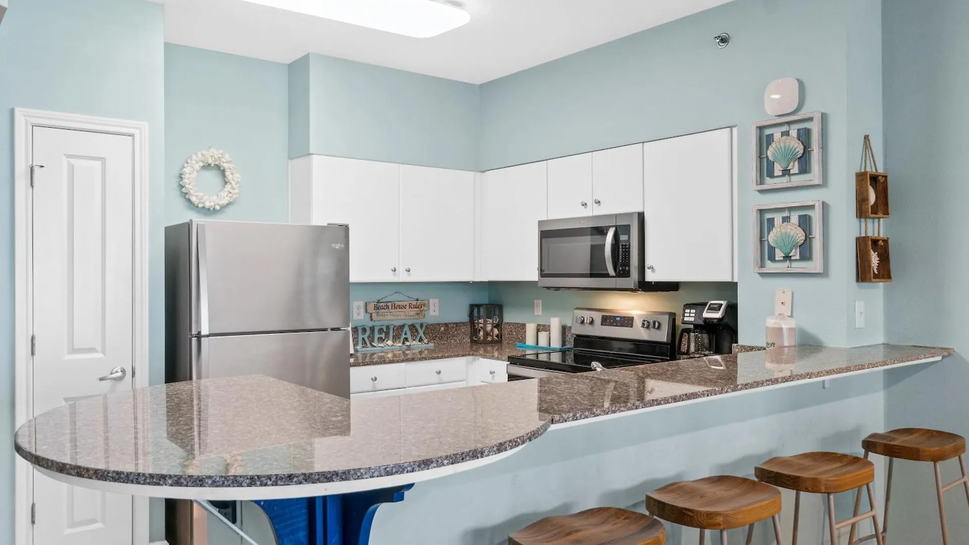 Shores Of Panama By Panhandle Getaways Panama City Beach Apartment